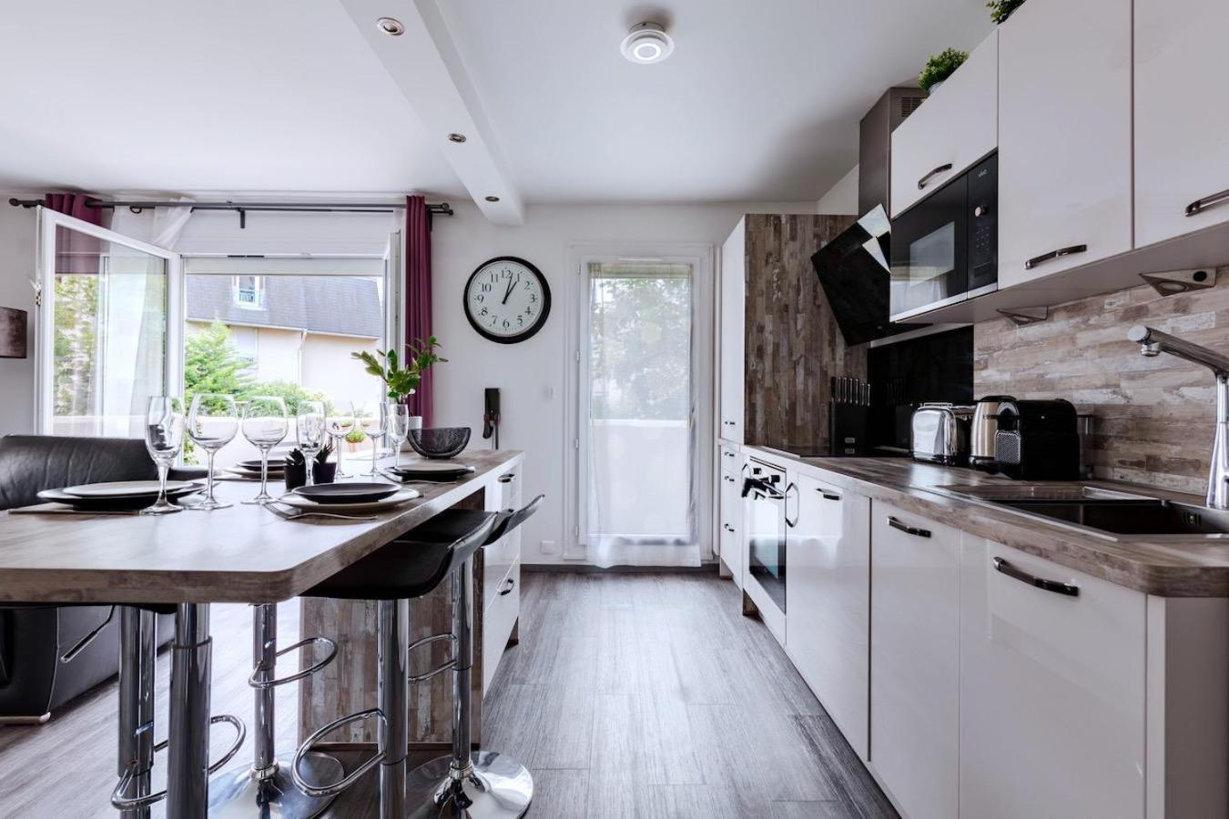 Charmant Refuge Avec Jardin, A 6 Minutes A Pied Du Metro Creteil L Echat-Lovely Retreat With Garden, Located A 6-Minute Walk From Creteil L Echat Metro Station Bagian luar foto
